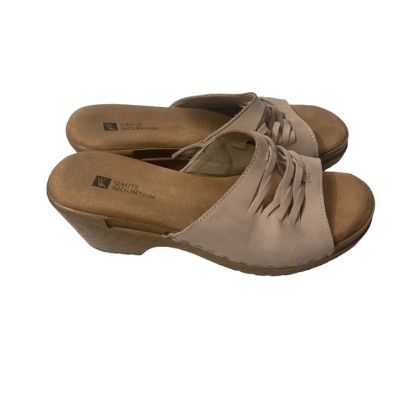 White Mountain Fable Distressed Wedge Shoe size 8 - Picture 4 of 7